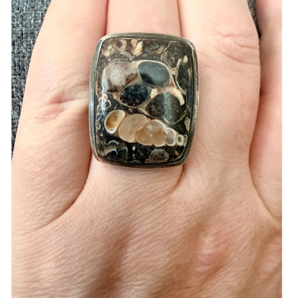 Fossil Agate & 925 Sterling Silver Statement Ring – Approx. Size 8.5–9